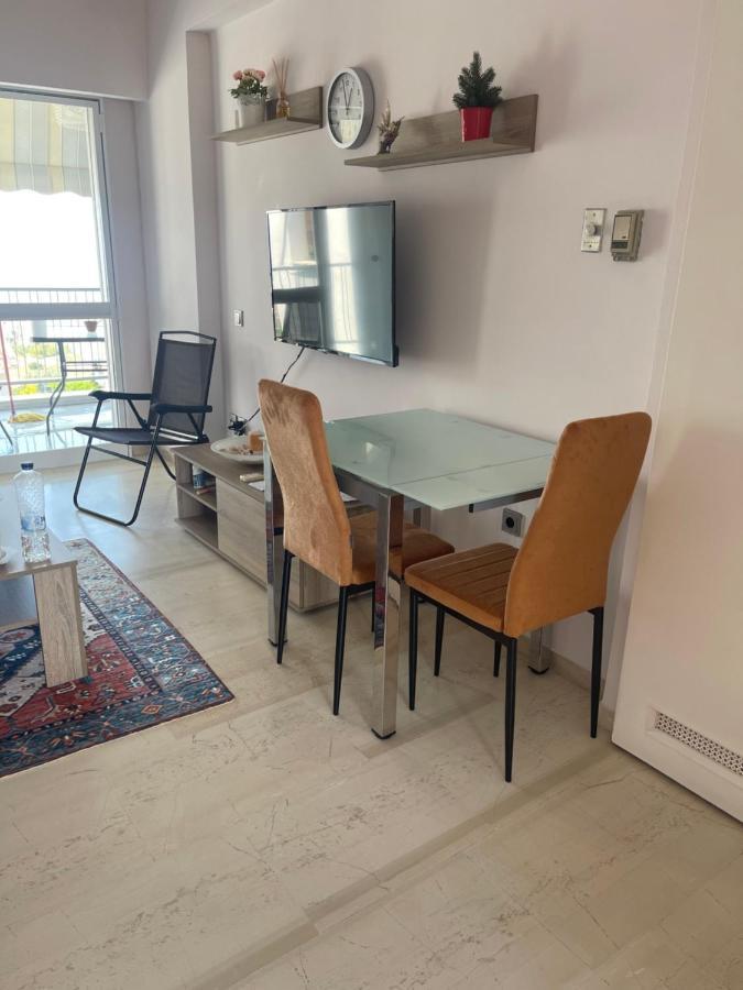 Sunrise Pearl In Attika Riviera Apt And Parking Rafína Eksteriør billede